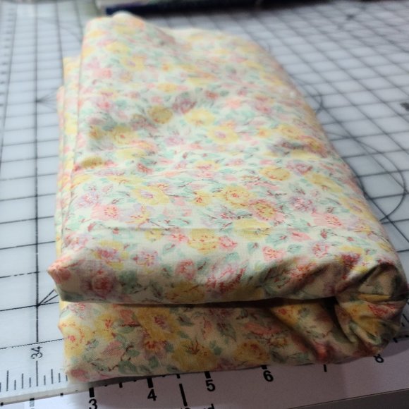 Wamsutta OTC M Lowenstein Fabric  Yellow/Pink Floral Vintage - Picture 7 of 9